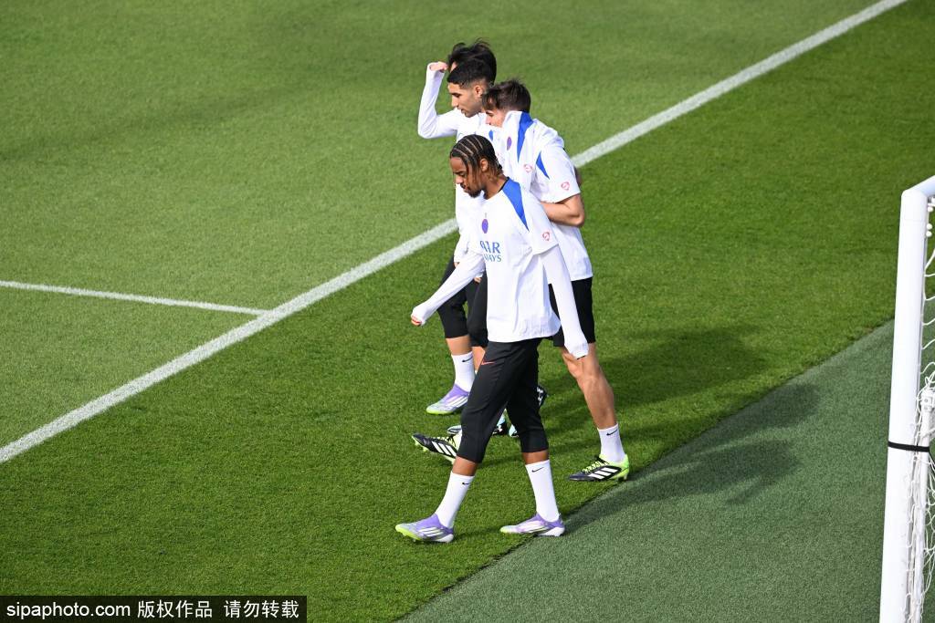 强了球队的, 甚至有人质